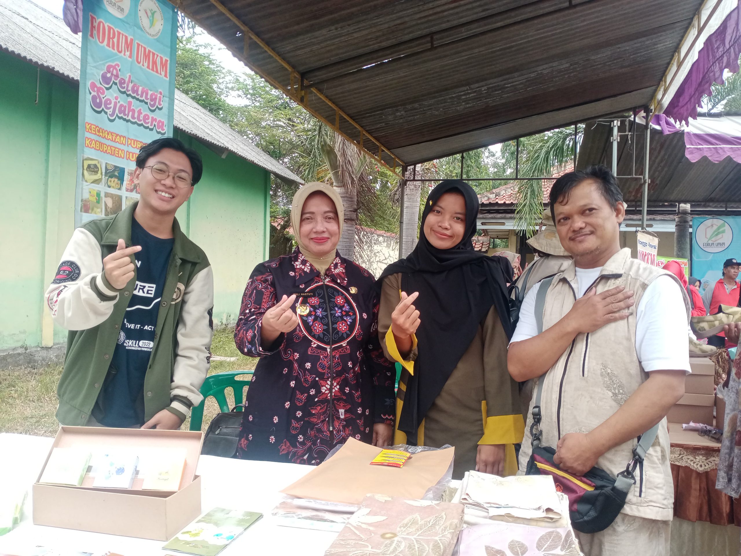 Foto bersama Bupati Purworejo & UMKM Purwodadi